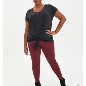 EUC HI-RISE WOMEN’S SIZE 12 TORRID DARK RED JEGGING